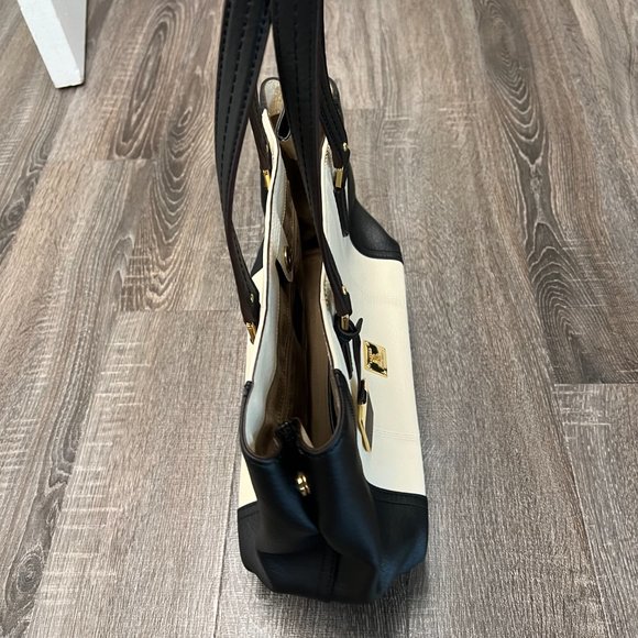 Ralph Lauren Handbag - Picture 4 of 4